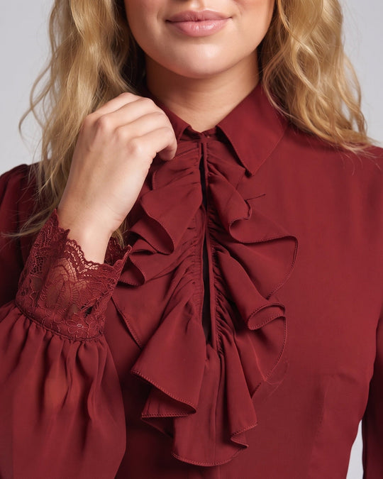 Damen Rüschbluse mit elegantem Kragenbereich Shop Nory