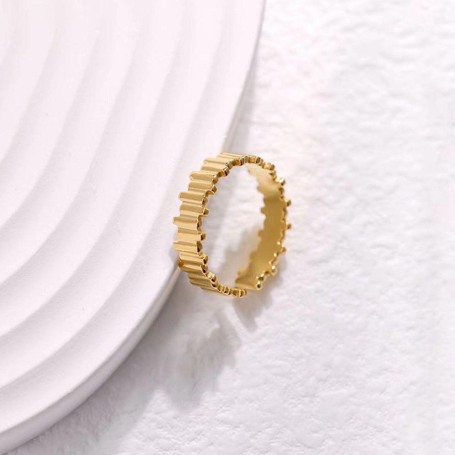 Minimalistischer Edelstahl Geometrischer Ring | Shop Nory