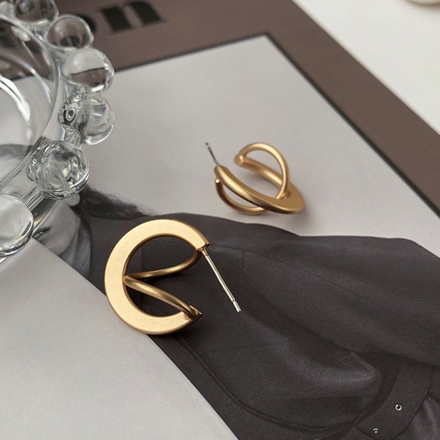 Spiral Abstract Hoop Ohrringe | Shop Nory