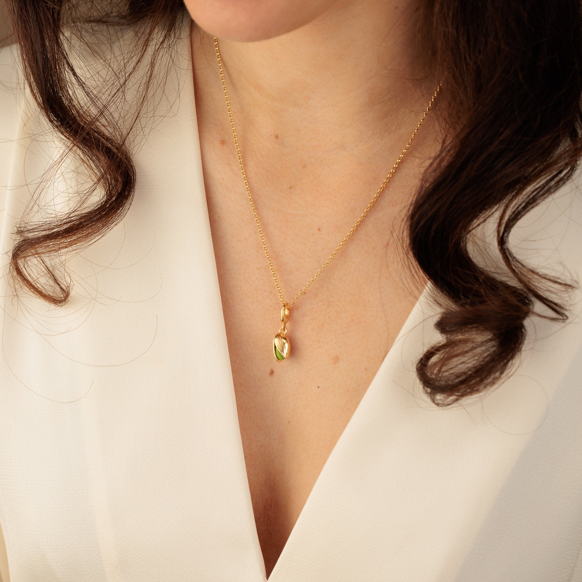 Gold Pistazien Charm Halskette | Shop Nory