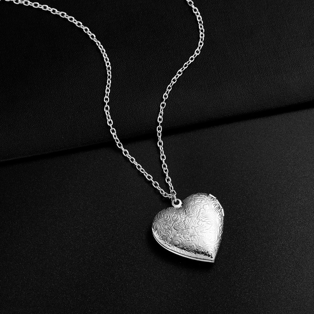 Damen Silber Floral Gravierte Herz Öffnungsfähiges Medaillon Foto Anhänger & Link Kette | Shop Nory