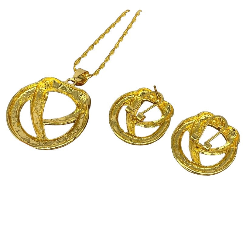 Gold Runde Cutout Offene Herz Kristall Ohrringe & Anhänger Twist Kette Set | Shop Nory