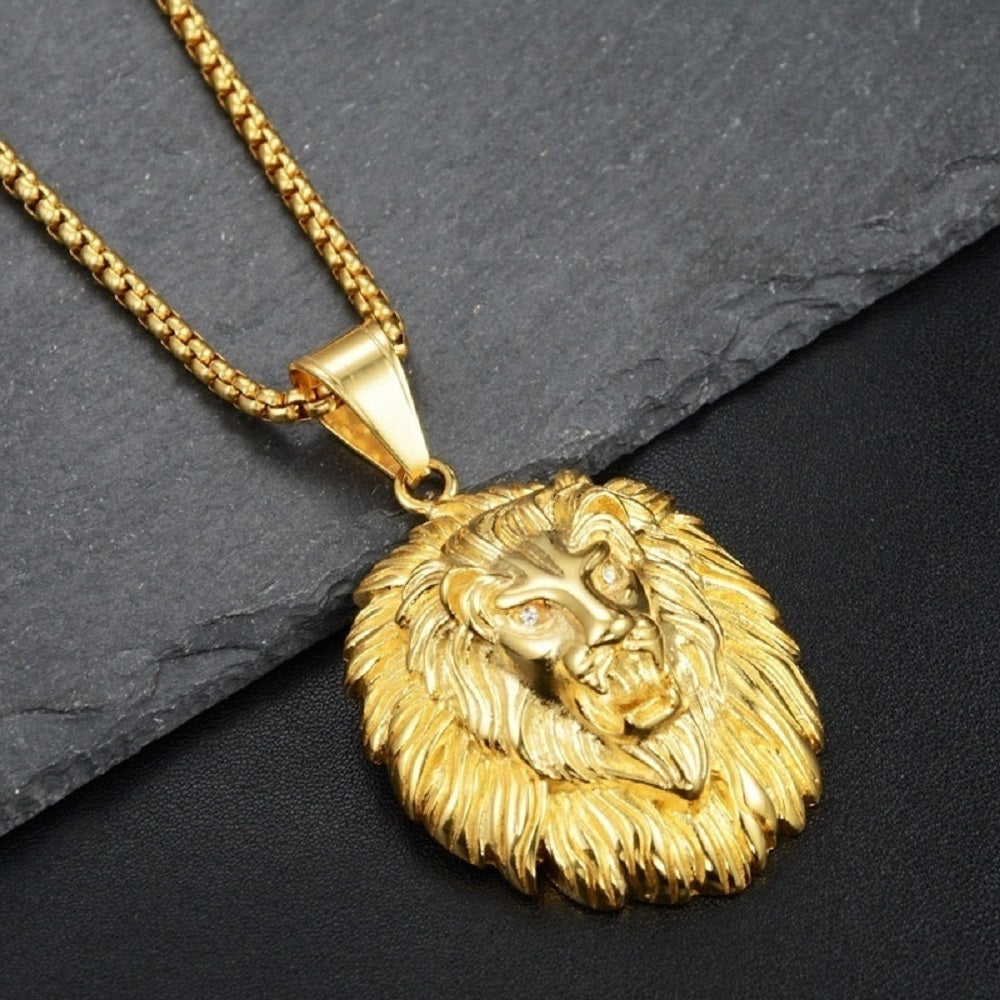 Unisex vergoldetes haariges Löwenkopf Medusa-Anhänger & Kette | Shop Nory