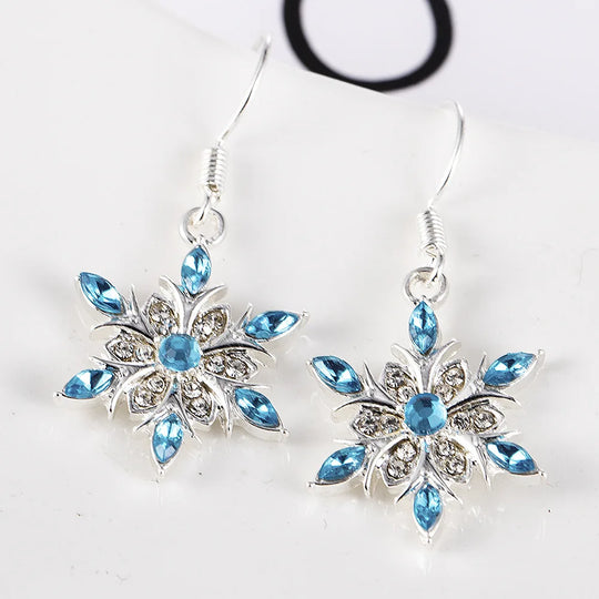 Winterliche Schneeflocken-Ohrringe | Shop Nory