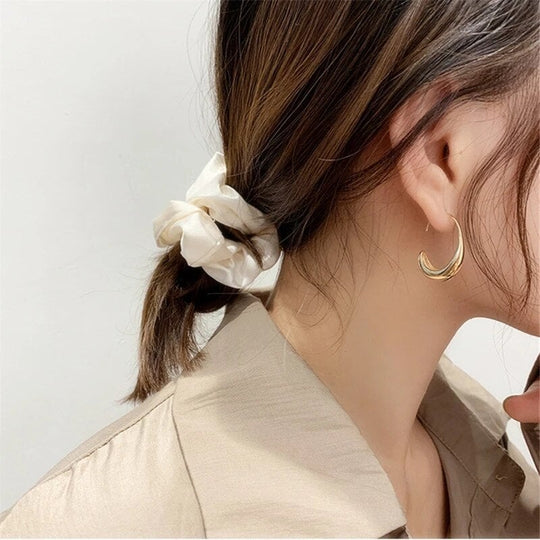 Luxuriöse Gold- und Silberohringe | Shop Nory