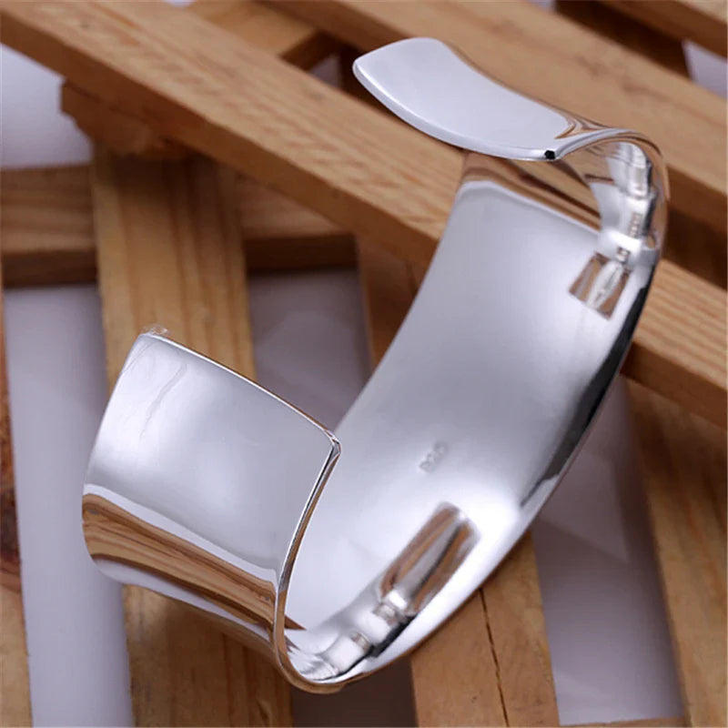 Pure Smooth 925 Sterling Silver Armreif | Shop Nory