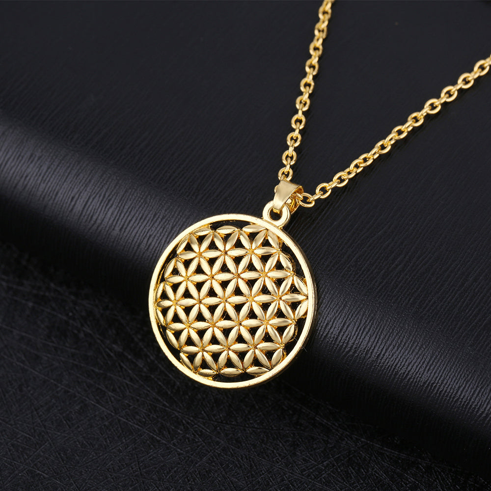 Damen Gold Rund ausgeschnittenes Blume des Lebens Mandala Edelstahl Anhänger Halskette | Shop Nory