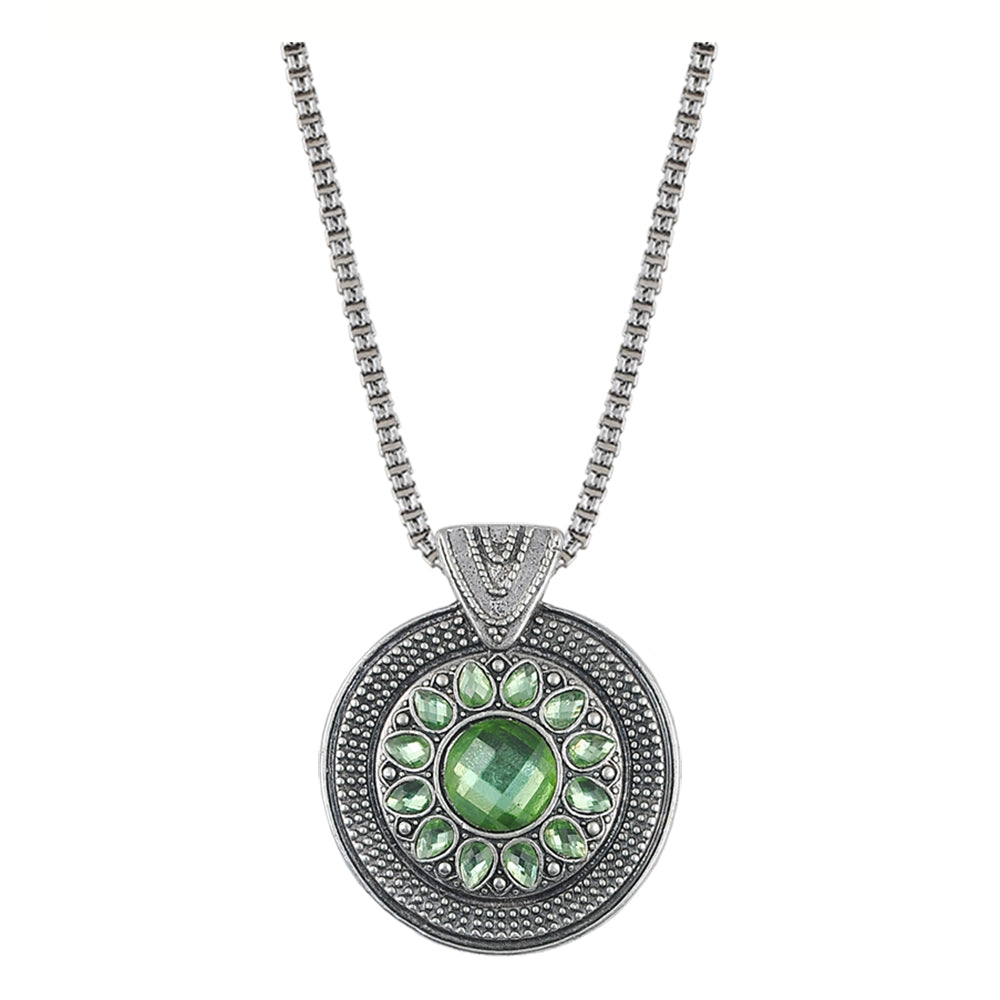 Damen Silber Bohemian Tibetisch Ethnisch Kette Rund Graviert Grüner Kristall Anhänger | Shop Nory