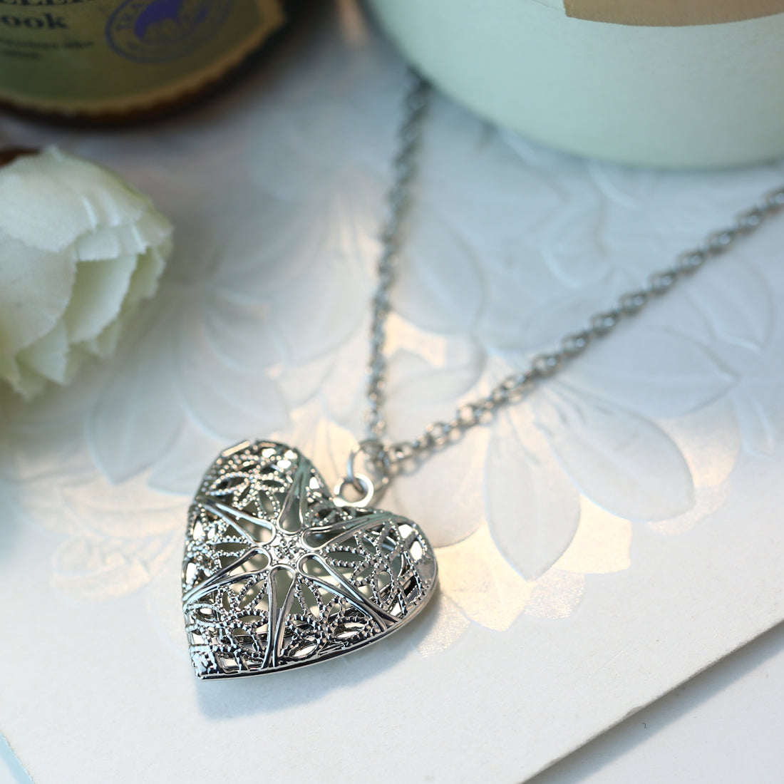 Damen Sterling Silber Herz Parfümspender Foto Locket Anhänger & Kette | Shop Nory
