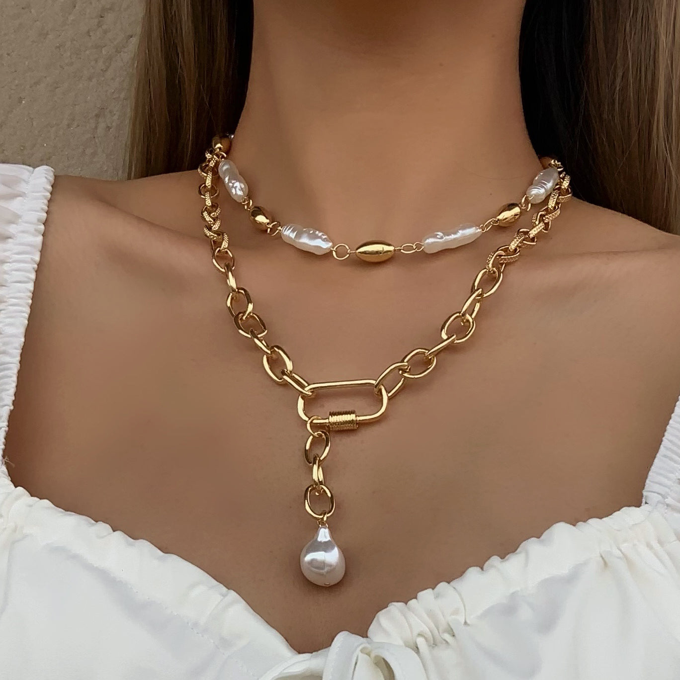 Damen Gold Perle Chunky Barock Unregelmäßiger Metall Toggleverschluss 2-Tier Halskette | Shop Nory