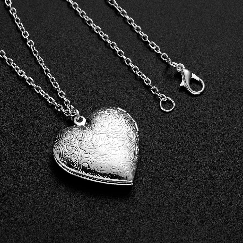 Damen Silber Floral Gravierte Herz Öffnungsfähiges Medaillon Foto Anhänger & Link Kette | Shop Nory