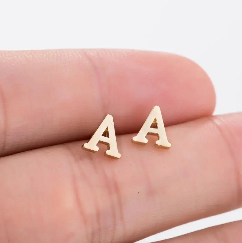 A-Z Initial Buchstaben Steckerohrringe | Shop Nory