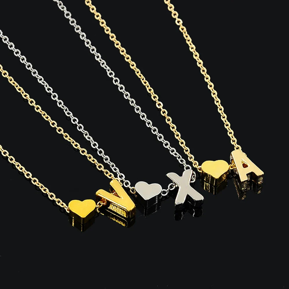 Dainty Initial Herz Halskette – Gold oder Silber Buchstaben Choker für Frauen Shop Nory