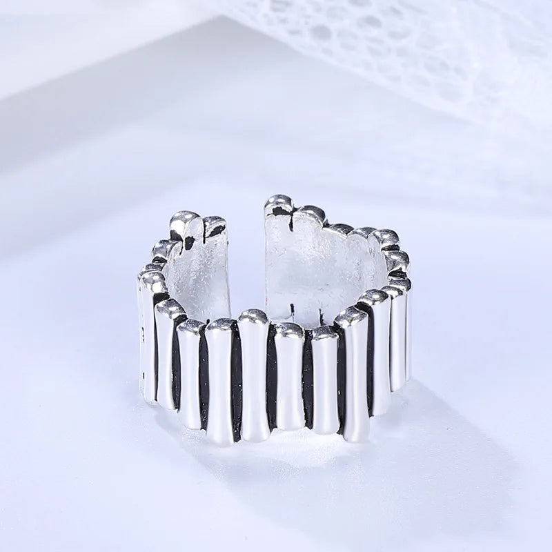 Kreativer unregelmäßiger geometrischer verstellbarer Ring | Shop Nory