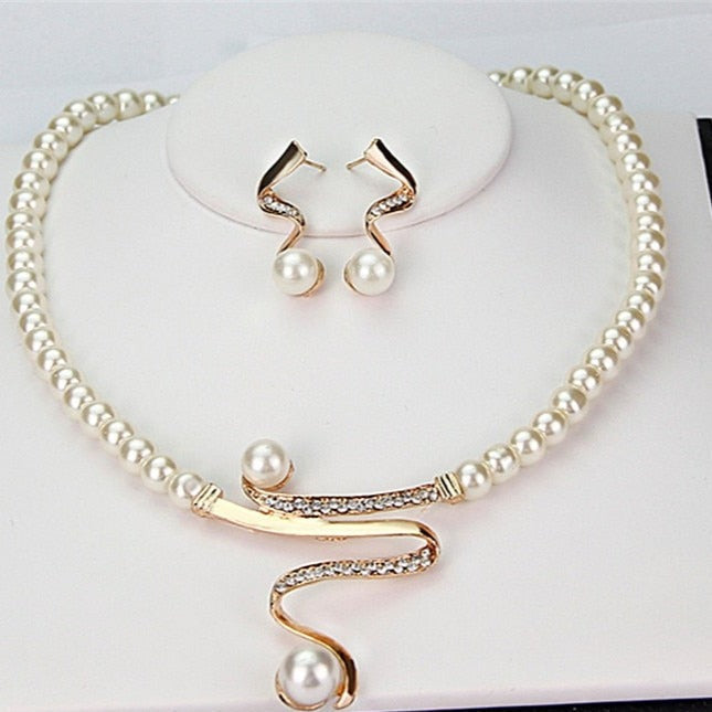 Natürliche Perlen Halskette + Ohrringe Set | Shop Nory