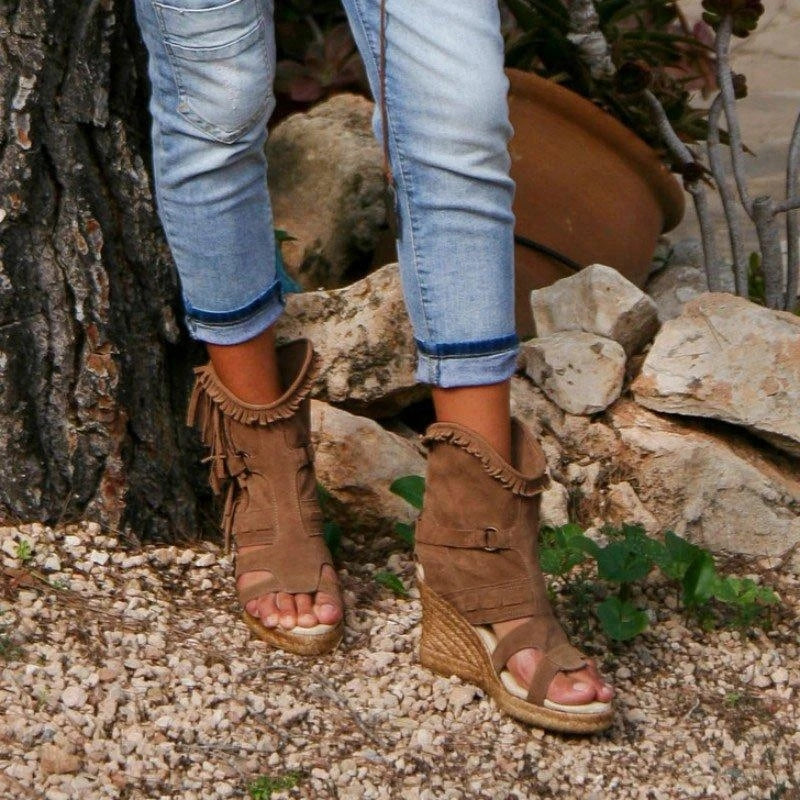 Weinlese PU-Quasten Peeptoe Hohe Keil Sandalen