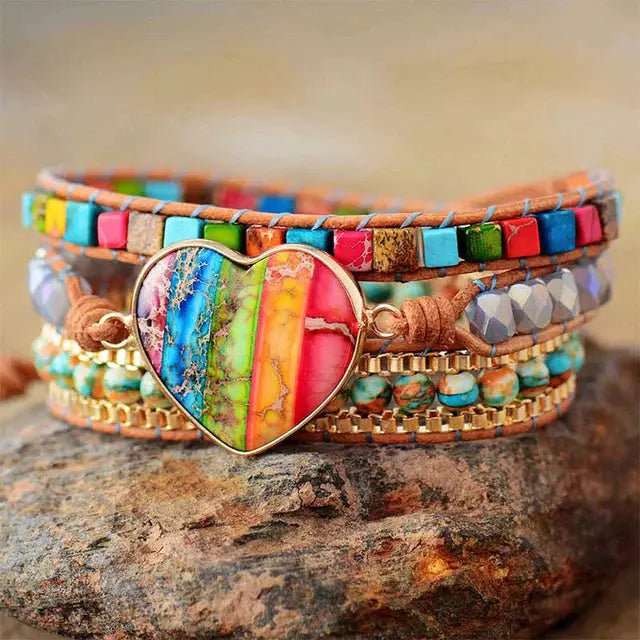 Herzförmiges Böhmisches Buntes Armband | Shop Nory