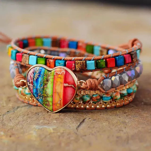 Herzförmiges Böhmisches Buntes Armband | Shop Nory