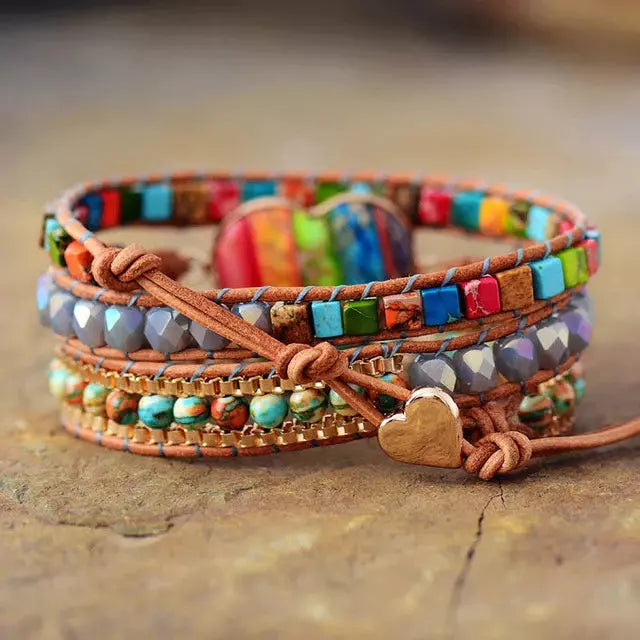 Herzförmiges Böhmisches Buntes Armband | Shop Nory