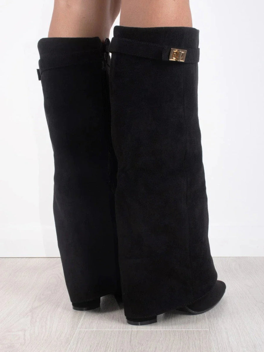 Hohe Stiefel aus PU-Leder - Spitzes Ende - Stiefel mit Absatz - Stiefel mit weitem Schaft