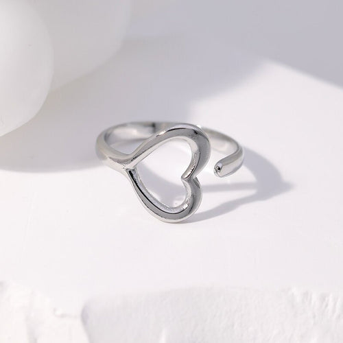 Ästhetischer Edelstahl Herzring | Shop Nory