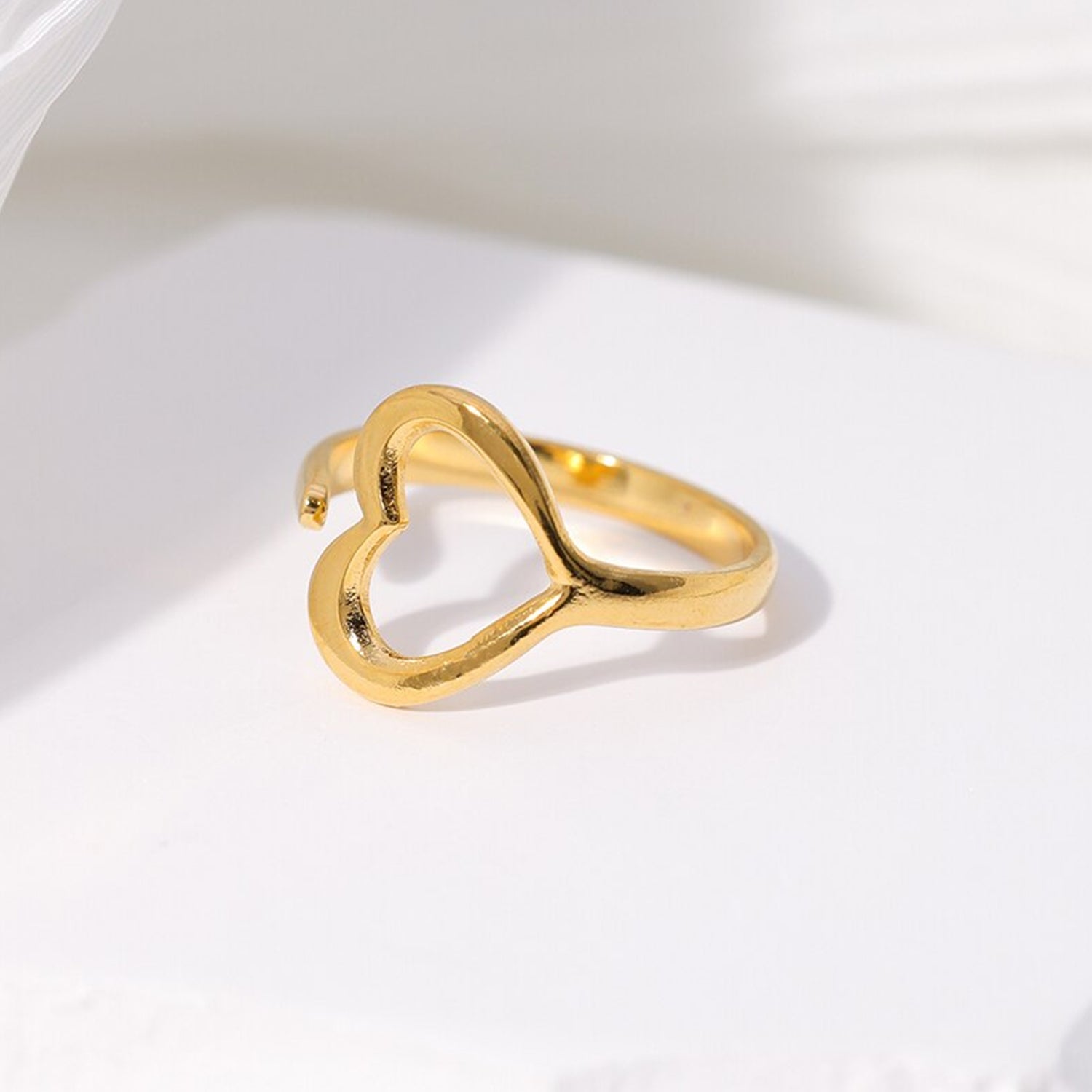 Ästhetischer Edelstahl Herzring | Shop Nory