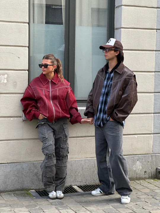 Burgundisch Zip up Jacke in Übergröße mit Kontrastnähten