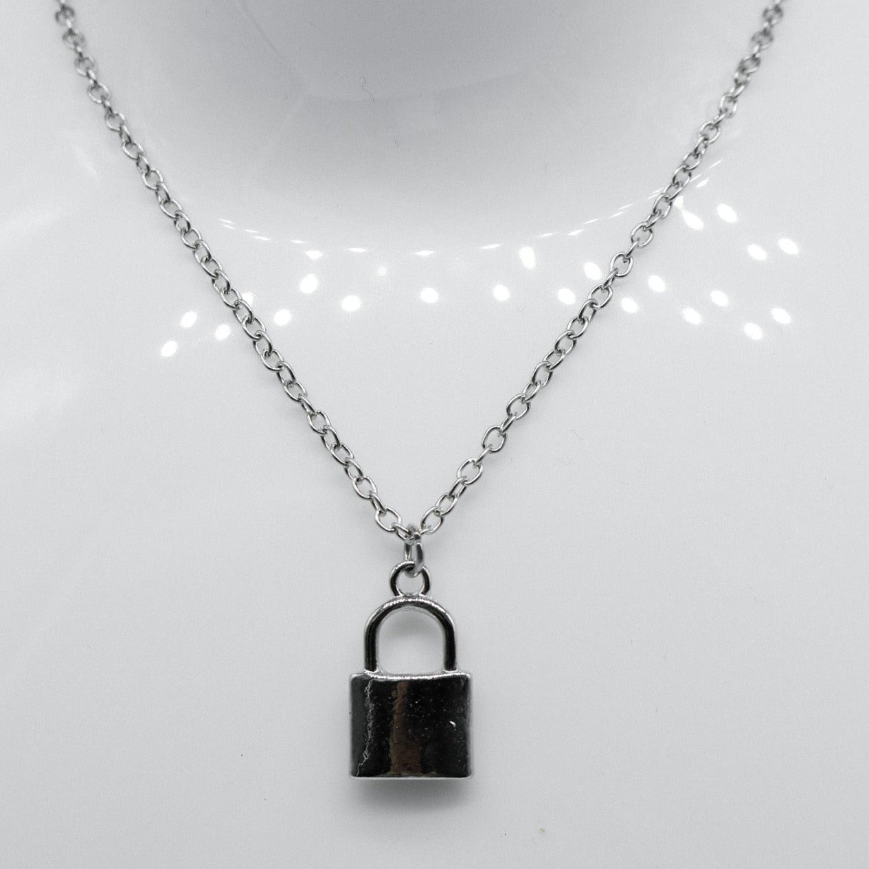 Silver Lock Necklace | Shop Nory