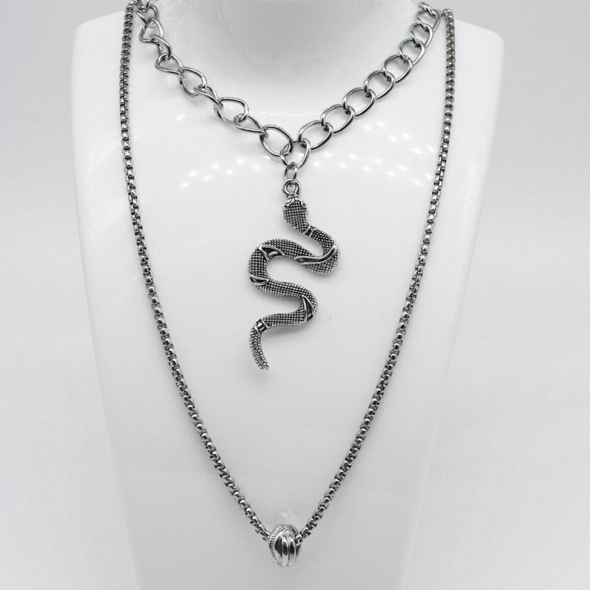 Großes Silbernes Schlangen- & Ring-Layered-Halsketten-Set | Shop Nory