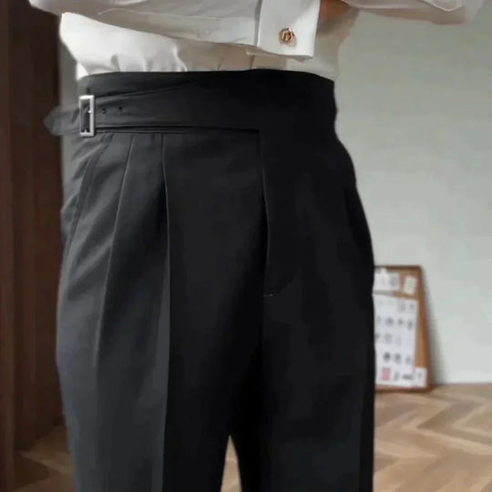 Classic: Stilvolle Hose mit Schnalle