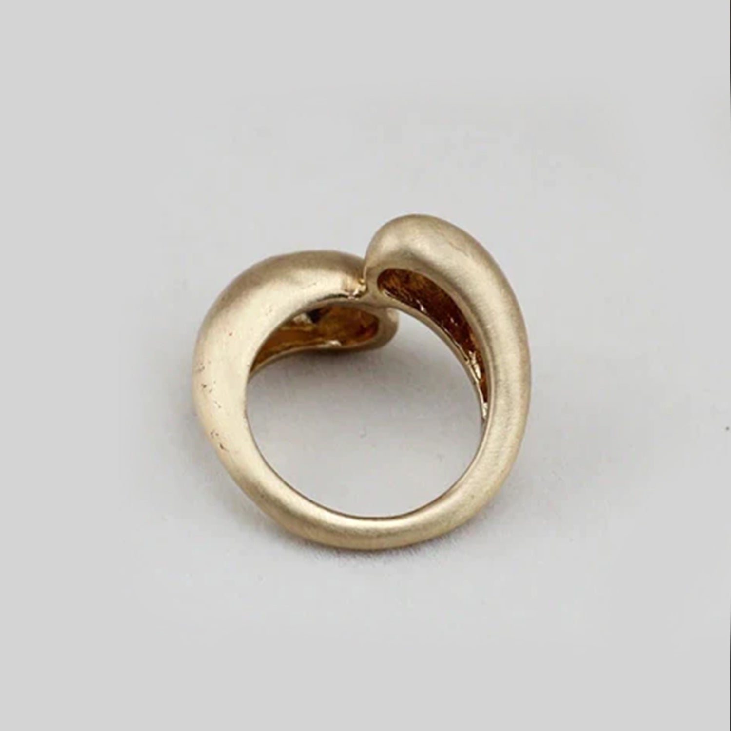Gold Matte Quadrat Rund Interact Ring | Shop Nory
