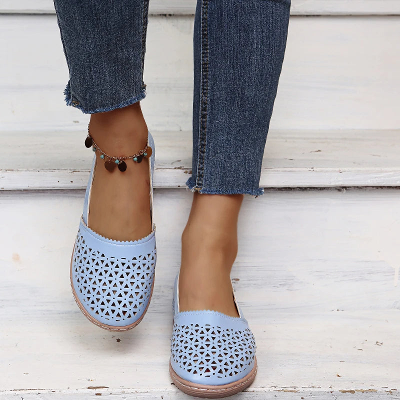 Perforierte Slip-On Ballerinas