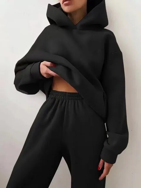 Bequemer Hoodie & Jogginghose