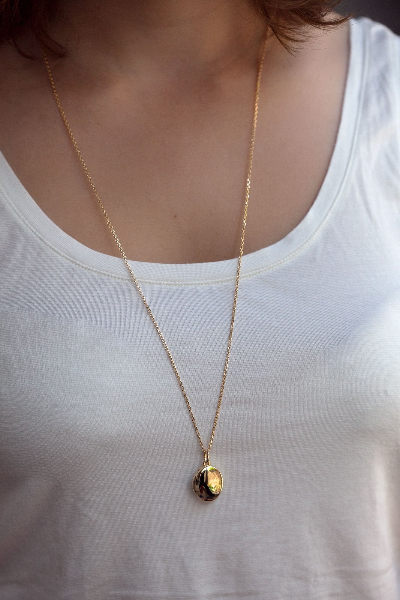 Lange Kette mit Oval Foto Medaillon - 16Karat vergoldet | Shop Nory