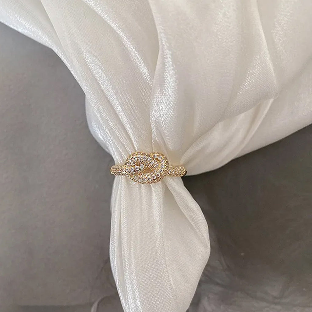 Zircon Metall Knoten Twist Design Ringe | Shop Nory