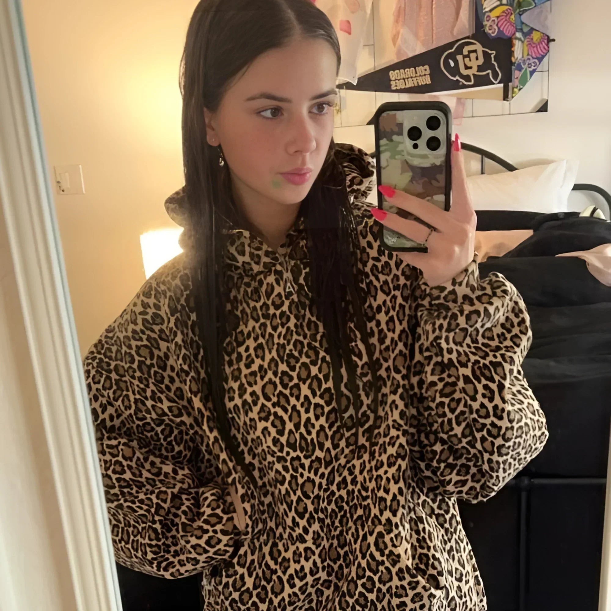 Luxe Damen Kapuzenpullover mit Pantherdruck