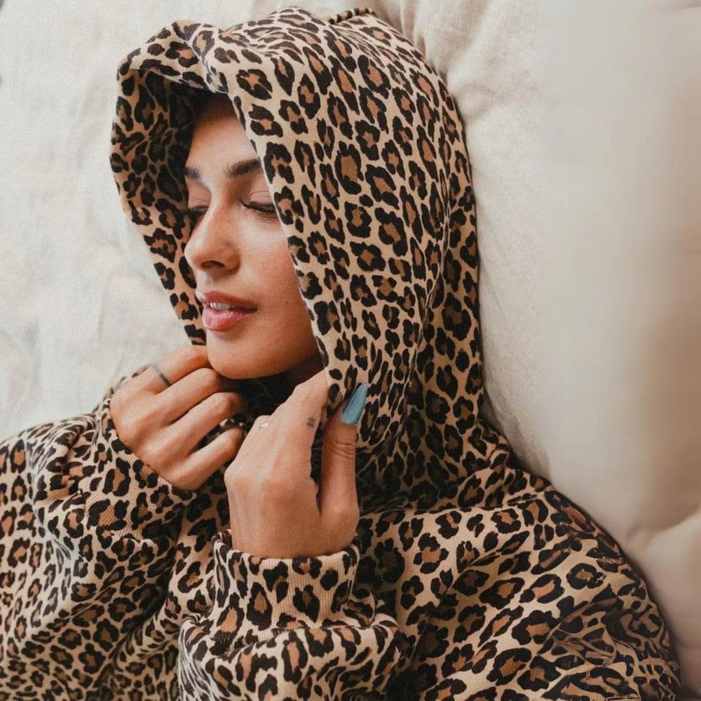 Luxe Damen Kapuzenpullover mit Pantherdruck