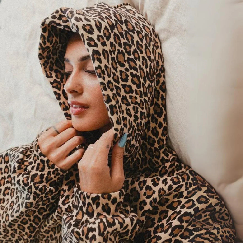Luxe Damen Kapuzenpullover mit Pantherdruck
