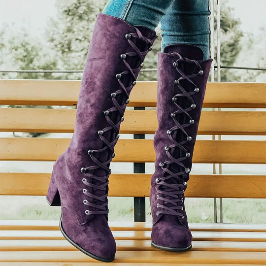 Langer Damen-Stiefel mit hohem Absatz