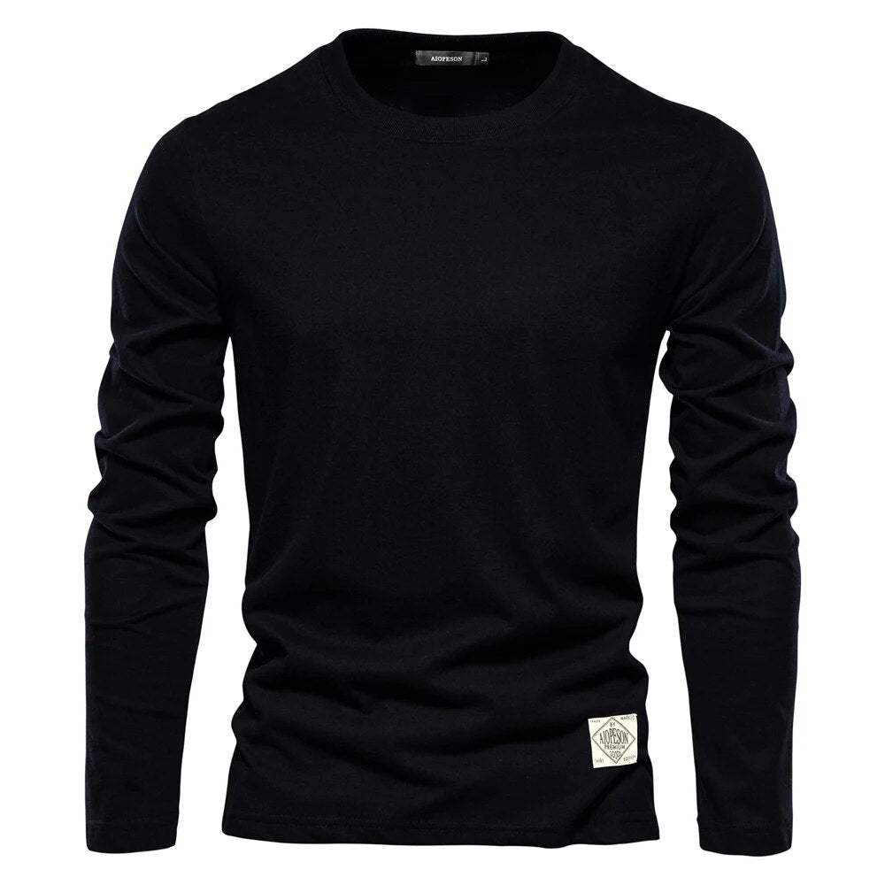 Stilvolle und Bequeme Klassische Lange Ärmel T-Shirt für Männer
