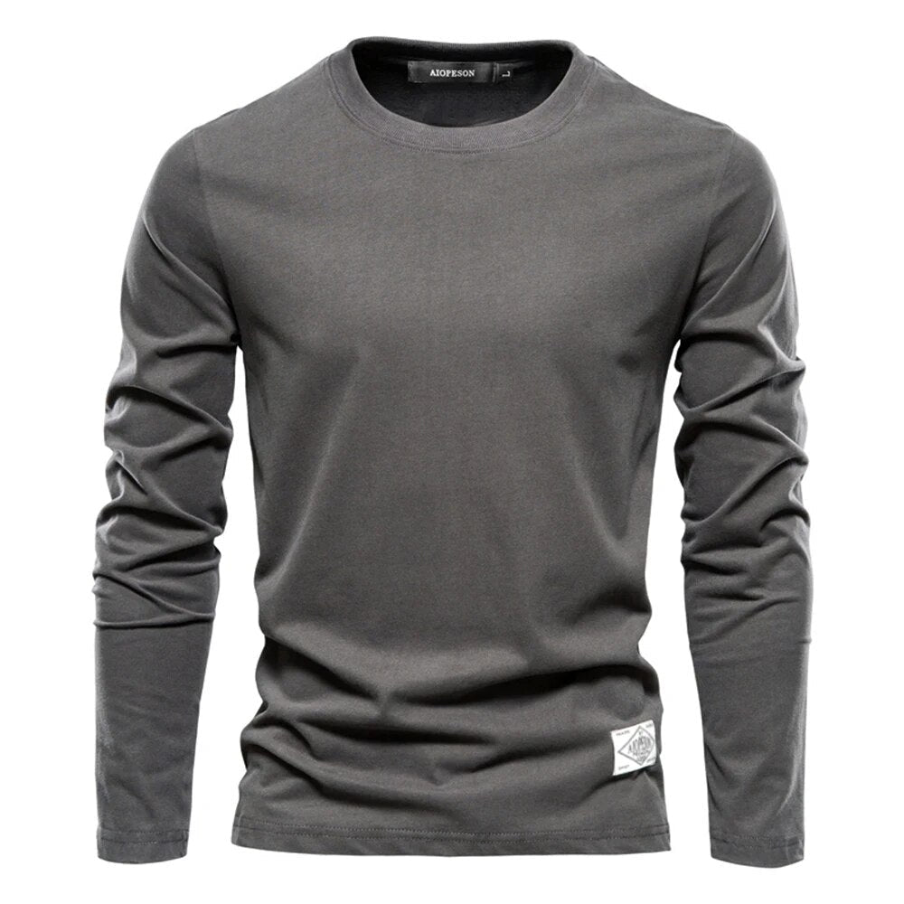 Stilvolle und Bequeme Klassische Lange Ärmel T-Shirt für Männer