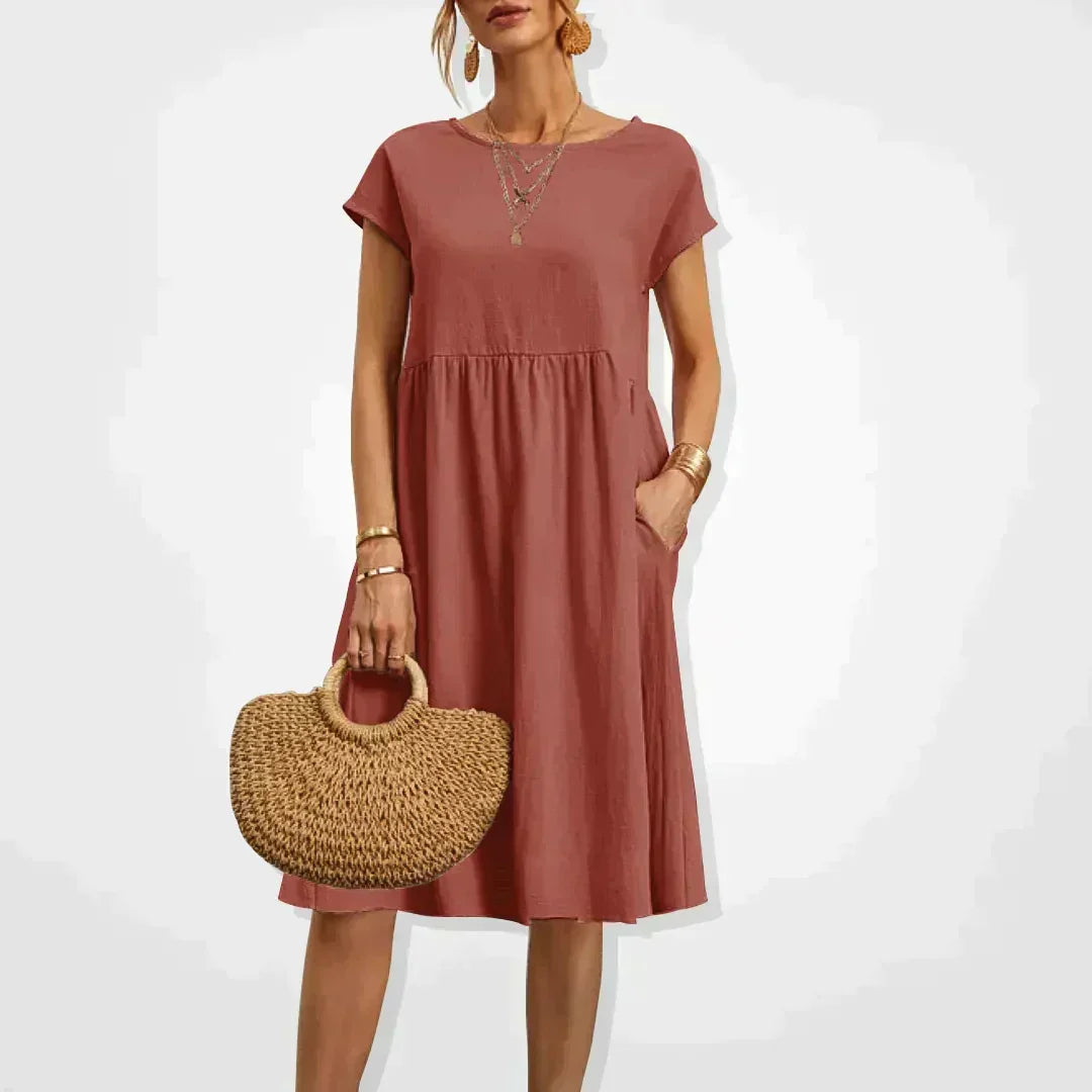 Elegantes fließendes Sommerkleid