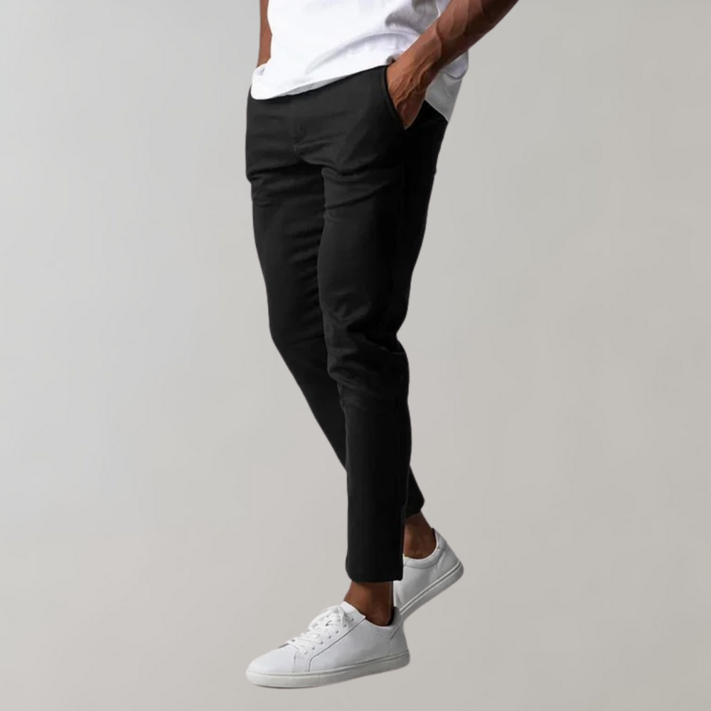 Shopnory | Chinos Slim Fit Schmaler Schnitt Leichte Baumwolle Vielseitiger Stil