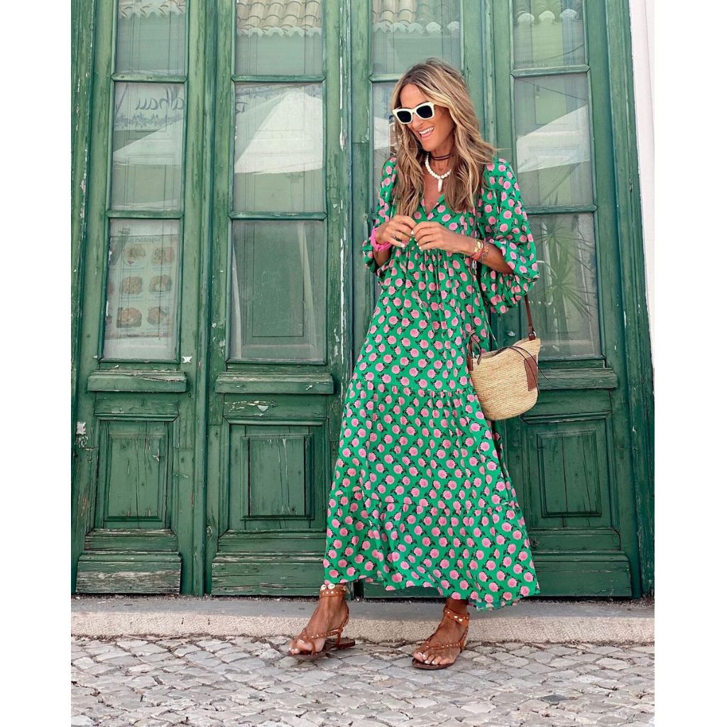 Trendiges und bequemes Kleid