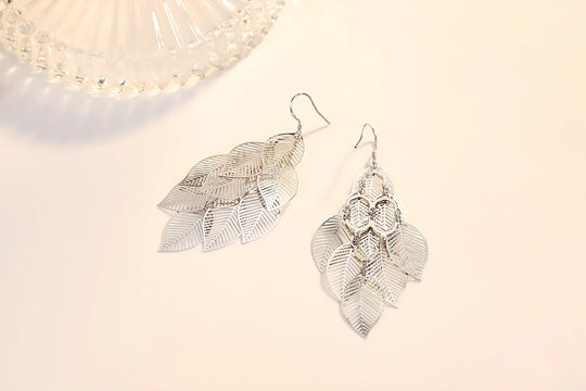 Filigrane geschichtete Ohrringe mit Blättern | Shop Nory