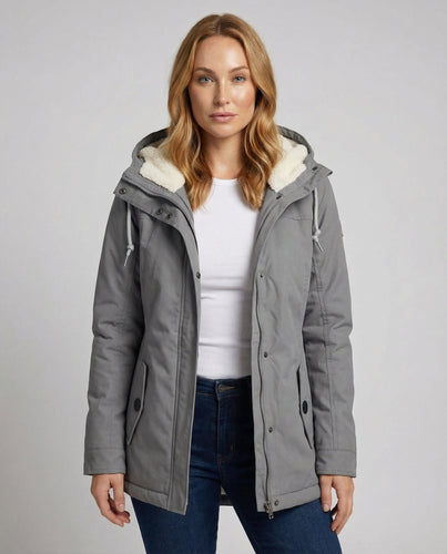 Warme Winterjacke mit Kapuze für Damen | Shop Nory