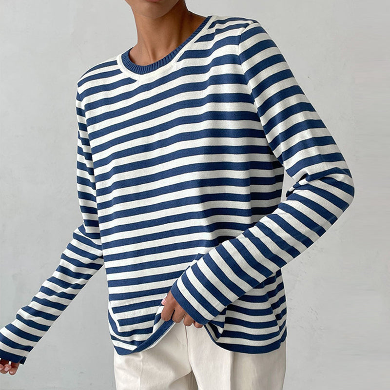 Elegantes Gestreiftes T-Shirt