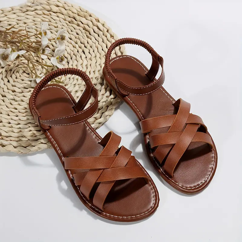 Geflochtene Flache Sandalen