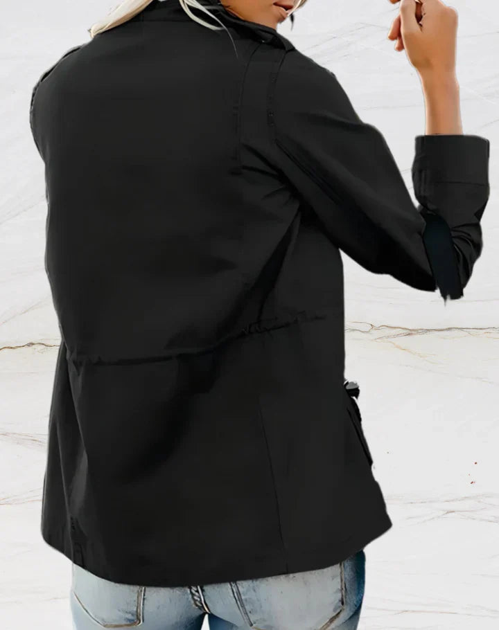 Stilvolle Jack mit langen Ärmeln und vier Taschen für Damen