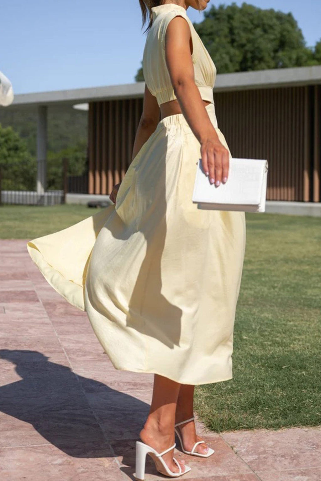 Mock Neck Cutout Midi Kleid